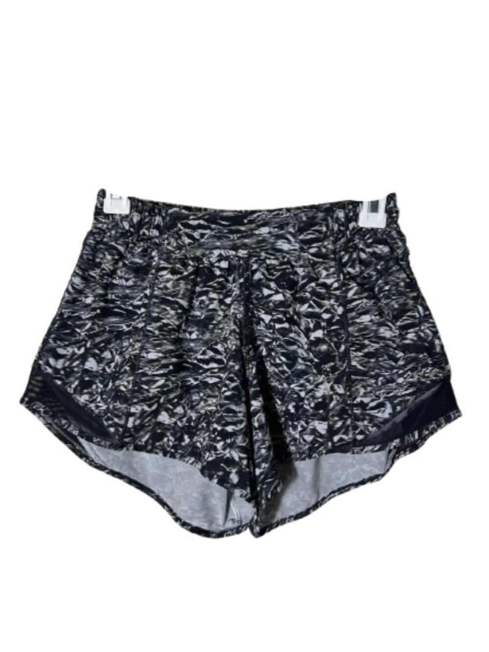 Lululemon hotty hot short 4" inseam liquid platinum alpine multi womens 4 6